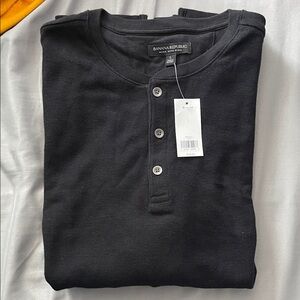 Banana Republic Men's Long Sleeve Black Henley